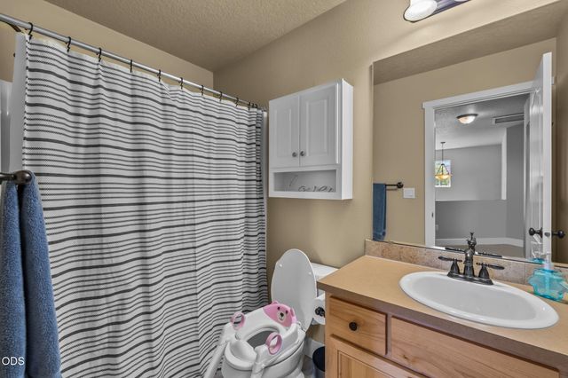 21184 Silverado Valley Lane, Bend, OR 97702