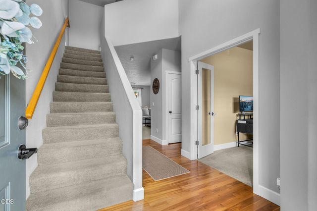 21184 Silverado Valley Lane, Bend, OR 97702