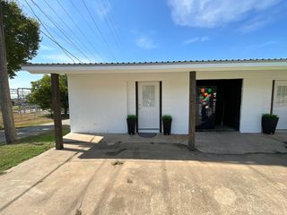 501 W Garland Street A, Grand Saline, TX 75140