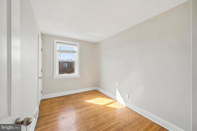 1522 BEVERLY RD, Philadelphia, PA 19138