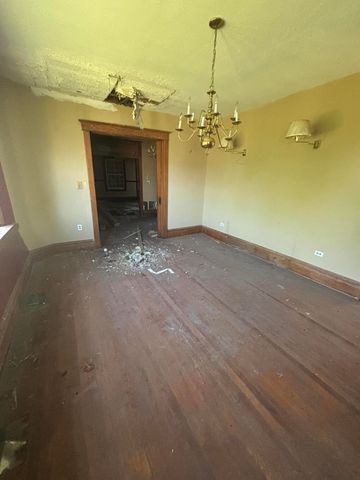 51 Webb Street, Hammond, IN 46320