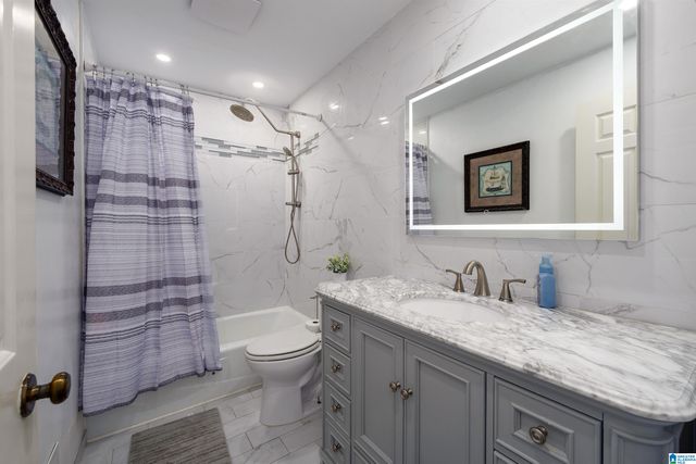 5211 POST HOUSE LANE, Birmingham, AL 35242