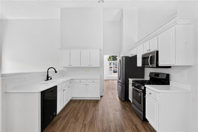 1142 Autumn Glen Way, Dacula, GA 30019