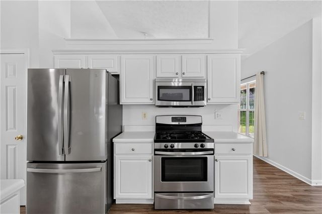 1142 Autumn Glen Way, Dacula, GA 30019