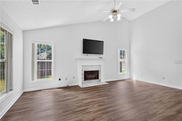 1142 Autumn Glen Way, Dacula, GA 30019