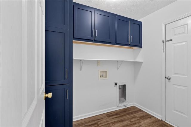 1142 Autumn Glen Way, Dacula, GA 30019