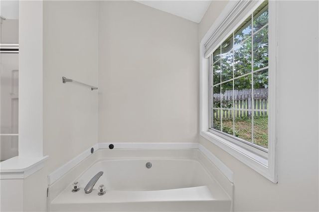 1142 Autumn Glen Way, Dacula, GA 30019