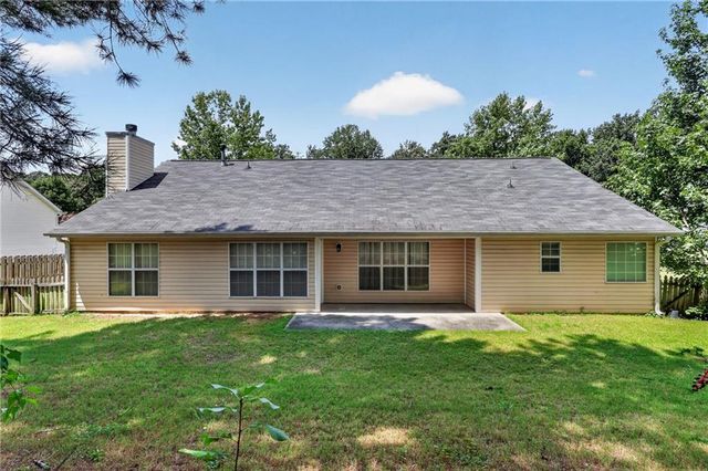1142 Autumn Glen Way, Dacula, GA 30019