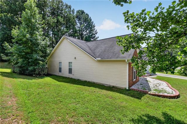 1142 Autumn Glen Way, Dacula, GA 30019