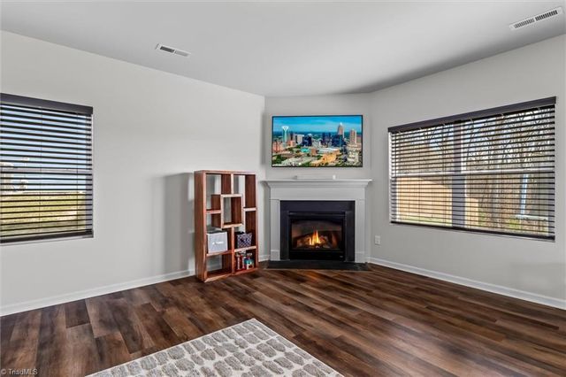 3748 Streamside Drive, Thomasville, NC 27360