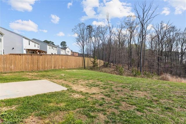 3748 Streamside Drive, Thomasville, NC 27360