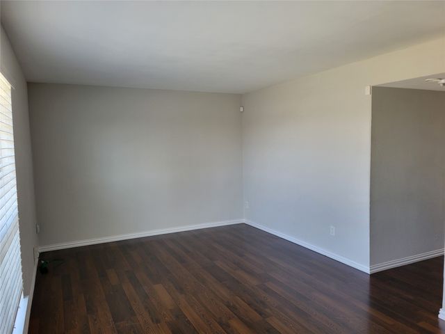 35 E Mountain Lane 34, Grand Prairie, TX 75052