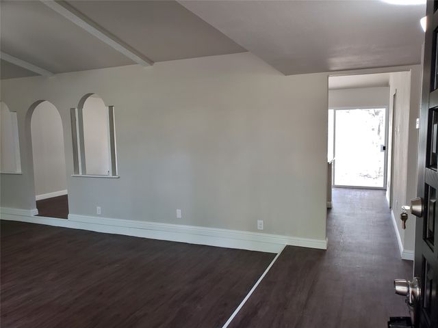 1320 Iris Lane, Lewisville, TX 75067