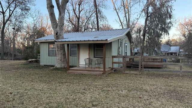 201 Hackberry Lane, Livingston, TX 77351