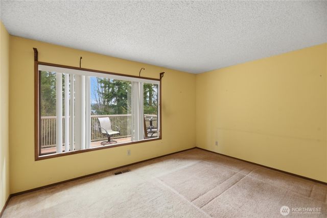 18510 66th Avenue NE, Kenmore, WA 98028