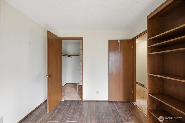 18510 66th Avenue NE, Kenmore, WA 98028