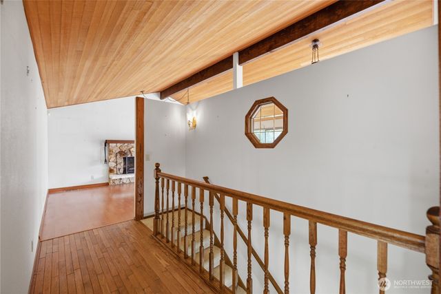 18510 66th Avenue NE, Kenmore, WA 98028