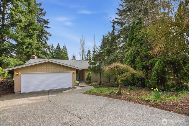 18510 66th Avenue NE, Kenmore, WA 98028