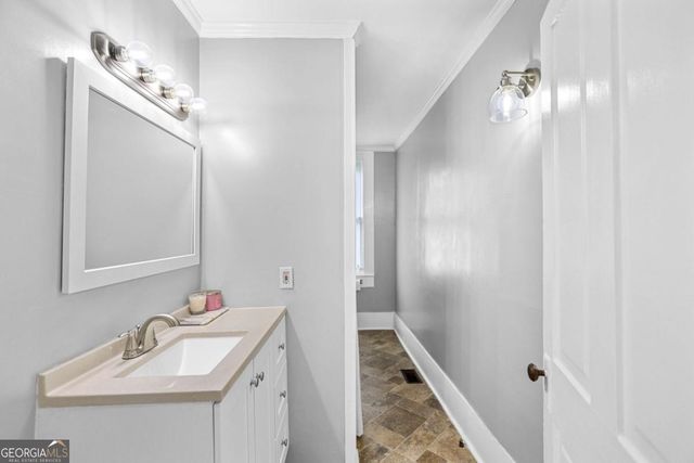 201 Oak Street, Hogansville, GA 30230