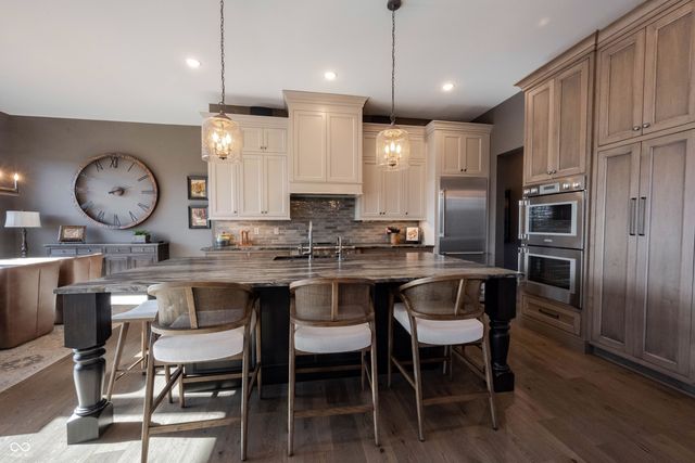 2765 Silver Oaks Drive, Carmel, IN 46032