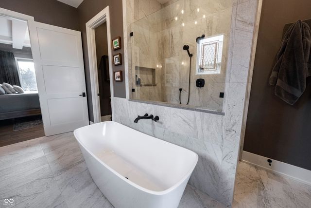 2765 Silver Oaks Drive, Carmel, IN 46032