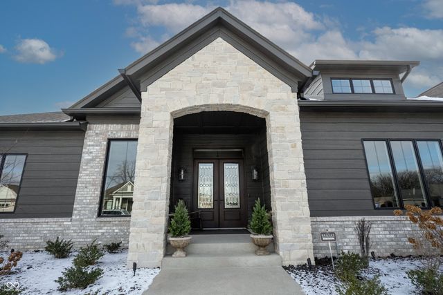 2765 Silver Oaks Drive, Carmel, IN 46032