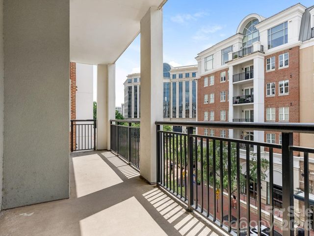 4625 Piedmont Row Drive 408, Charlotte, NC 28210