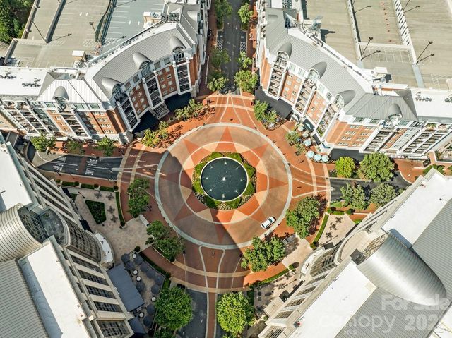 4625 Piedmont Row Drive 408, Charlotte, NC 28210