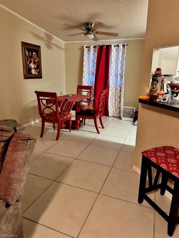 2463 Laurel LN, North Fort Myers, FL 33917