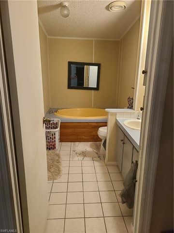 2463 Laurel LN, North Fort Myers, FL 33917