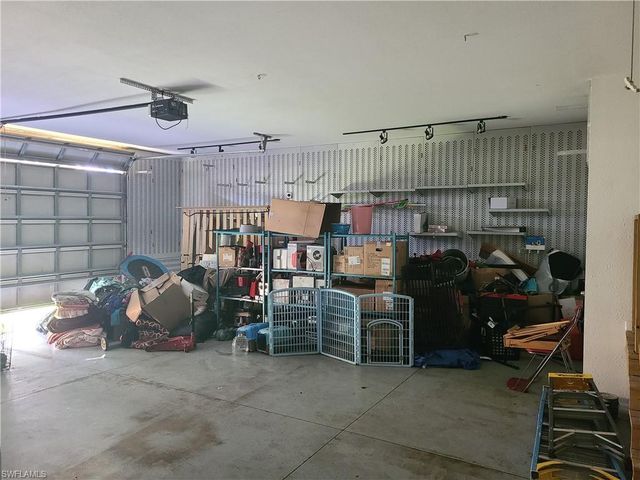 2463 Laurel LN, North Fort Myers, FL 33917