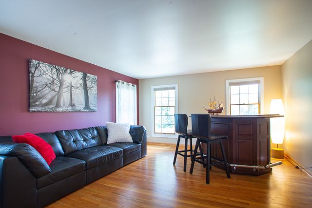 523 N Ela Road, Barrington, IL 60010