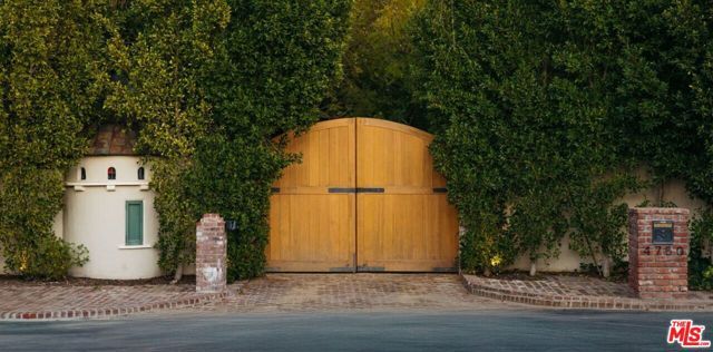 4750 Encino Avenue, Encino (los Angeles), CA 91316