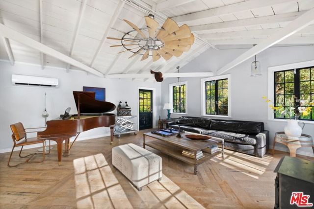 4750 Encino Avenue, Encino (los Angeles), CA 91316