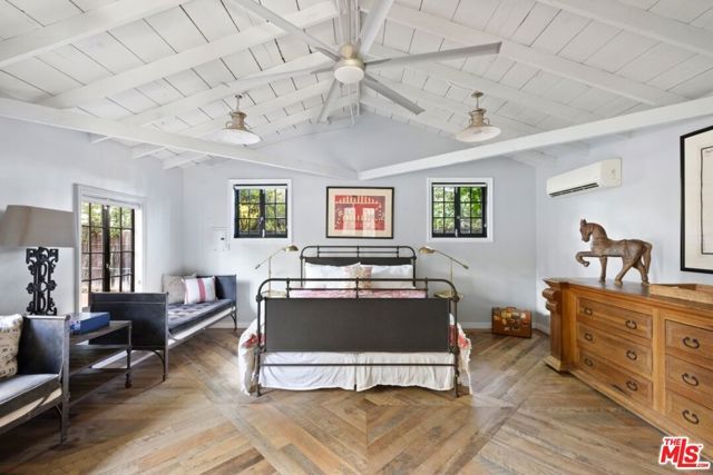 4750 Encino Avenue, Encino (los Angeles), CA 91316