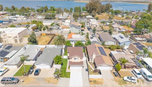 17622 Sutherland, Lake Elsinore, CA 92530