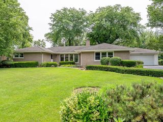 309 S Circle Drive, Palatine, IL 60067