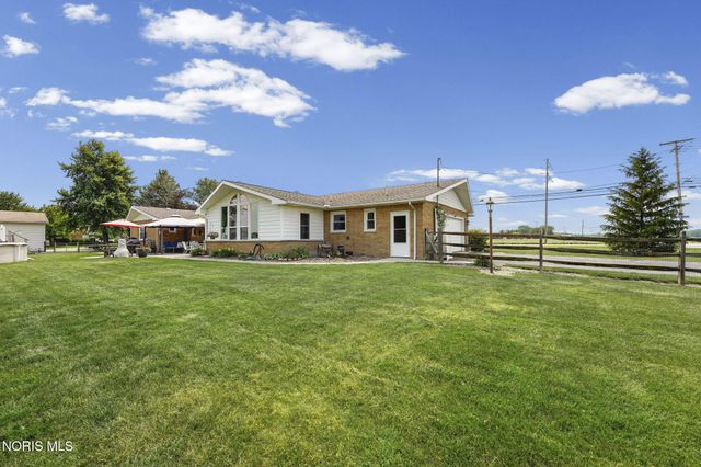 1993 N Genoa Clay Center Road, Genoa, OH 43430
