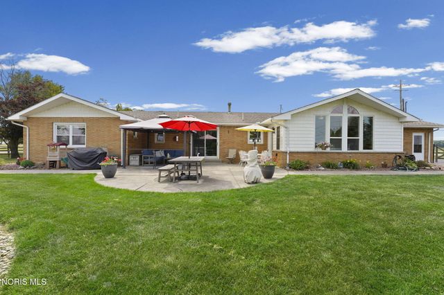1993 N Genoa Clay Center Road, Genoa, OH 43430