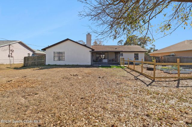 1839 Glenridge Street NW, Palm Bay, FL 32907