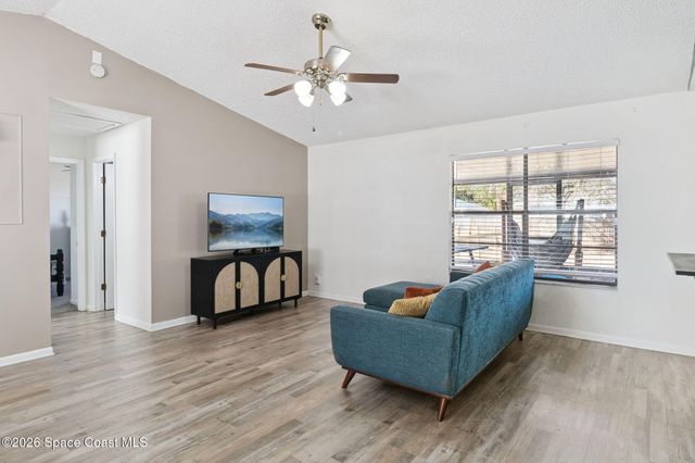 1839 Glenridge Street NW, Palm Bay, FL 32907