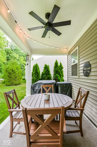 6768 Keepsake Drive, Whitestown, IN 46075