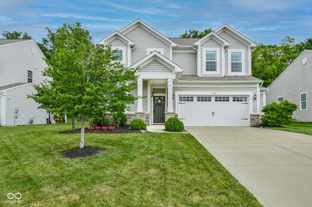 6768 Keepsake Drive, Whitestown, IN 46075