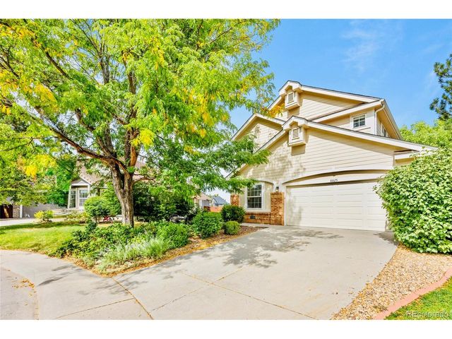 8825 Fairview Oaks Pl, Lone Tree, CO 80124