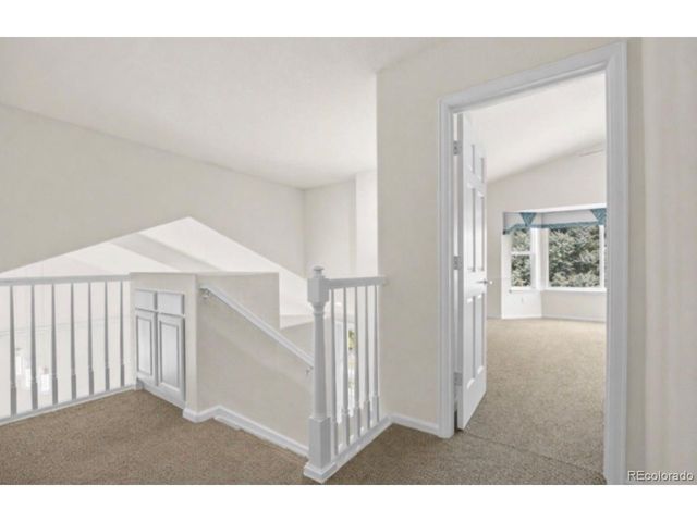 8825 Fairview Oaks Pl, Lone Tree, CO 80124