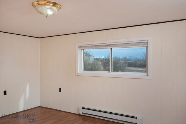 1215 E Gallatin Street, Livingston, MT 59047