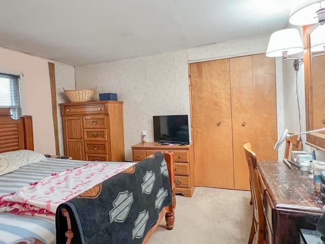 7020 E Arnold Lake Road, Harrison, MI 48625