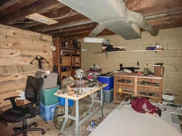 7020 E Arnold Lake Road, Harrison, MI 48625