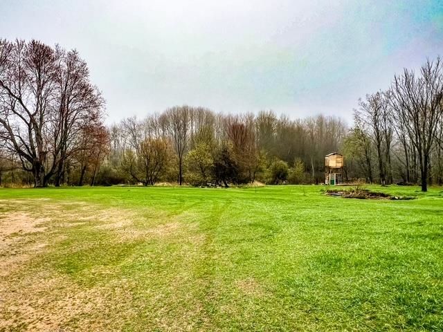 7020 E Arnold Lake Road, Harrison, MI 48625