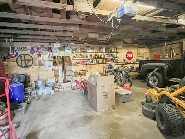 7020 E Arnold Lake Road, Harrison, MI 48625